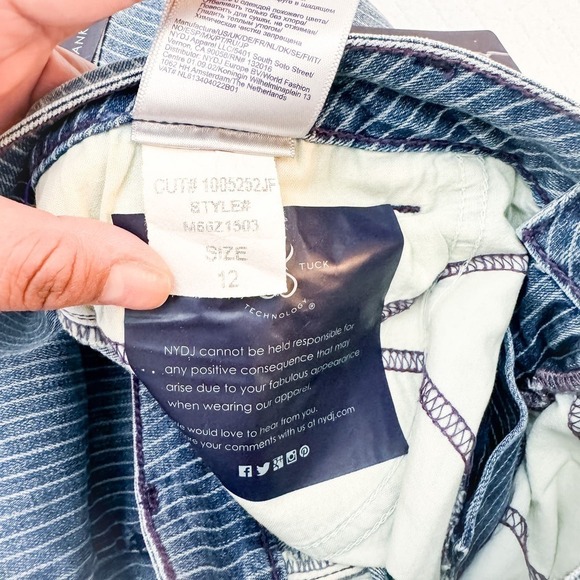 NYDJ Rachel Roll Cuff Ankle Pinstriped Denim Jeans Size 12 NWT - Picture 7 of 10